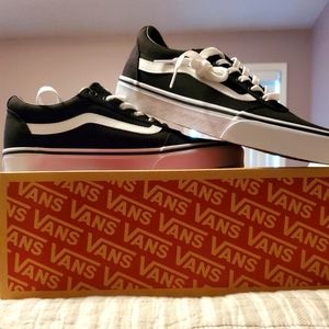Women's Black/ White Vans